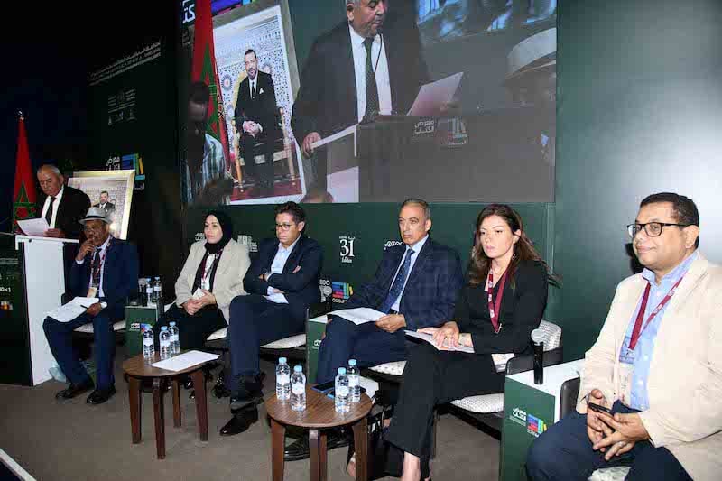 أدباء وإعلاميون يناقشون تحولات الكتابة بين الصحافة والأدب في العصر الرقمي
