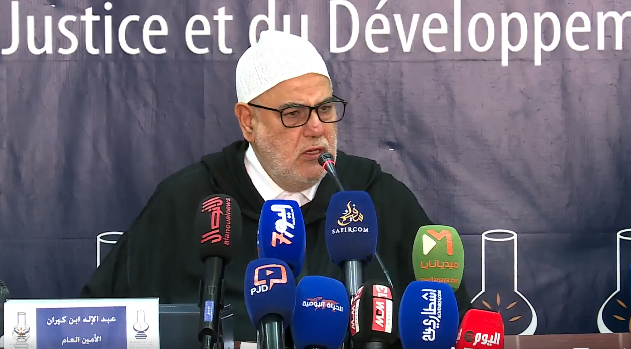 ابن كيران يحذر من “إضعاف الأحزاب الجادة” وتأثيره على المسار الانتخابي