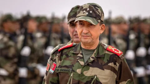 المفتش العام للقوات المسلحة الملكية يتباحث مع قائد “أفريكوم”