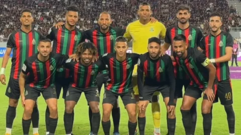 بعد 41 عاما من الغياب.. الجيش الملكي على بعد خطوتين من استعادة المجد الإفريقي