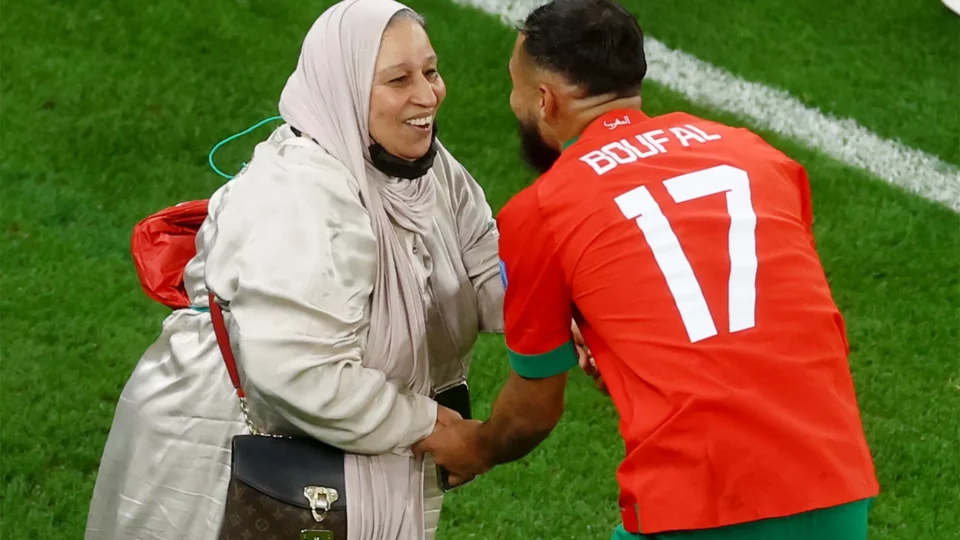 لقجع: العائلات حاضرة لدعم اللاعبين في المونديال