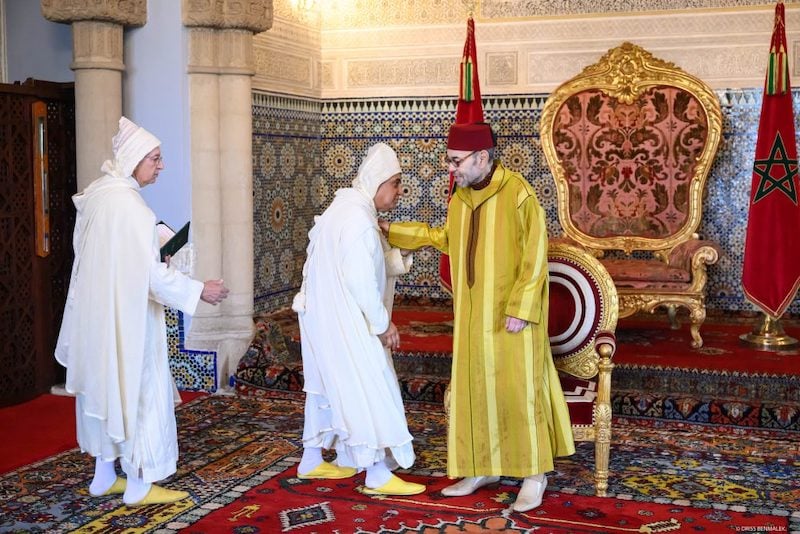 الملك يستقبل أعضاء المحكمة الدستورية بالقصر الملكي