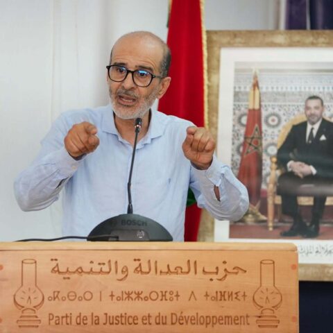 الأزمي مخاطبا أخنوش: المغاربة يريدون منك إلغاء الأسعار الإضافية وليس الساعة الإضافية