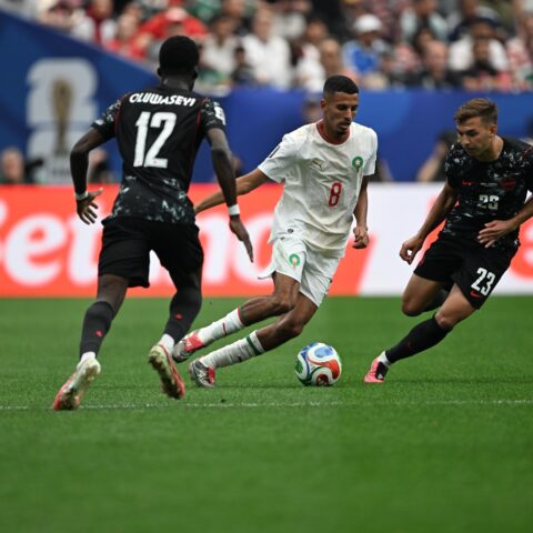 المغرب ضد كندا.. كيف قلب “أسود الأطلس” إيقاع المباراة بين الشوطين؟