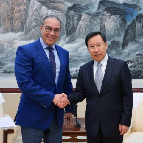 أوزين يشارك بالصين في ندوة دولية حول القضاء على الفقر