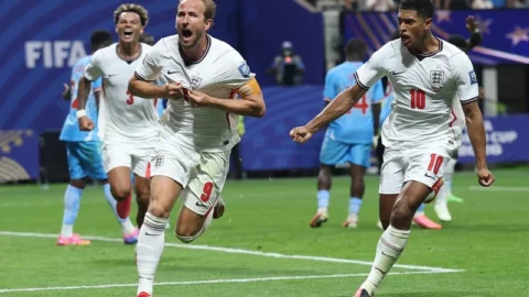مونديال 2026 .. هاري كاين يقود إنجلترا لدور الثمن بعد فوز صعب على الكونغو الديمقراطية ( 2-1)