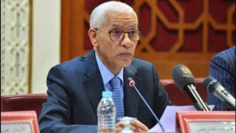 الطالبي العلمي يكشف تفاصيل اجتماع مع الملك حول “الترحال السياسي”