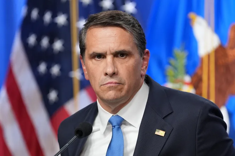 وزير العدل الأميركي الجديد يؤدي اليمين أمام ترامب