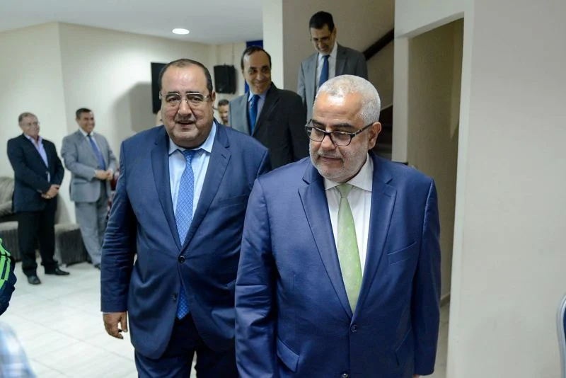ابن كيران يرد على لشكر: كنتي كتهز الفلوس بالقفة وأنت غدار
