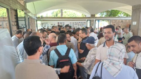 ازدحام وانتظار بالساعات.. فوضى تعم عملية انتخاب ممثلي الصحافيين بالمجلس الوطني للصحافة بالرباط