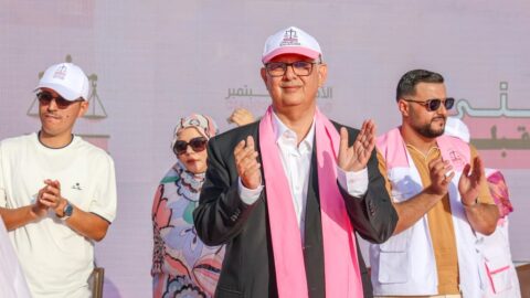العيون.. بركة يعدد المنجزات في الجهة ويعلن مشاريع جديدة في الفوسفاط والماء