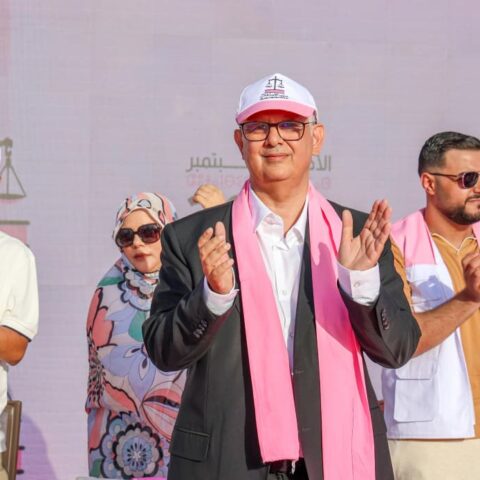 العيون.. بركة يعدد المنجزات في الجهة ويعلن مشاريع جديدة في الفوسفاط والماء