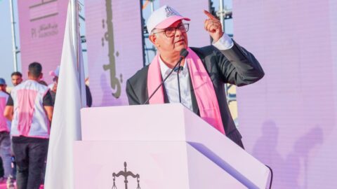 العيون.. بركة يعدد المنجزات في الجهة ويعلن مشاريع جديدة في الفوسفاط والماء