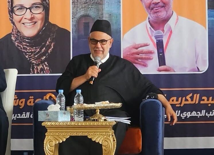 “الحاكم لا يكون تاجرا”.. ابن كيران يهاجم مجددا أخنوش وينتقد وعود لقجع