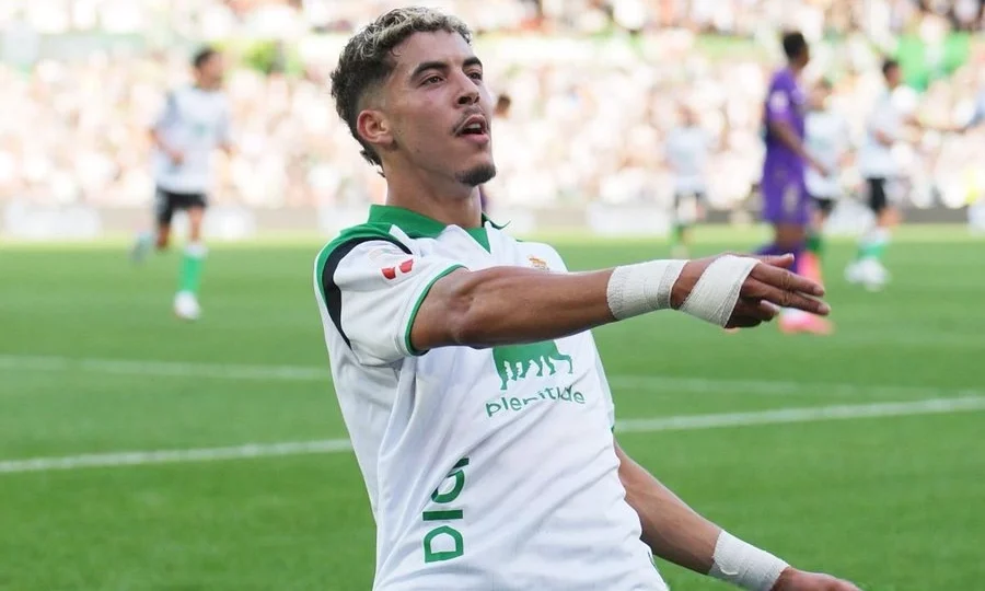 ياسر الزابيري ضمن التشكيلة المثالية للجولة الثالثة من الدوري الإسباني لكرة القدم