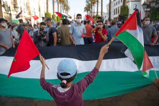 في يوم المدرس.. جبهة دعم فلسطين تدعو أسرة التعليم لمناهضة التطبيع التربوي