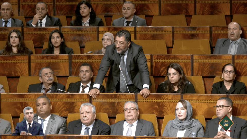 “محنة جامعية” بدل “منحة”.. برلماني يحذر من الهدر الجامعي بسبب الأوضاع المادية