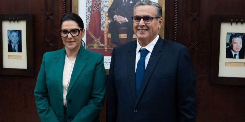المنصوري تتسلم رسميا مهام رئاسة الحكومة من عزيز أخنوش